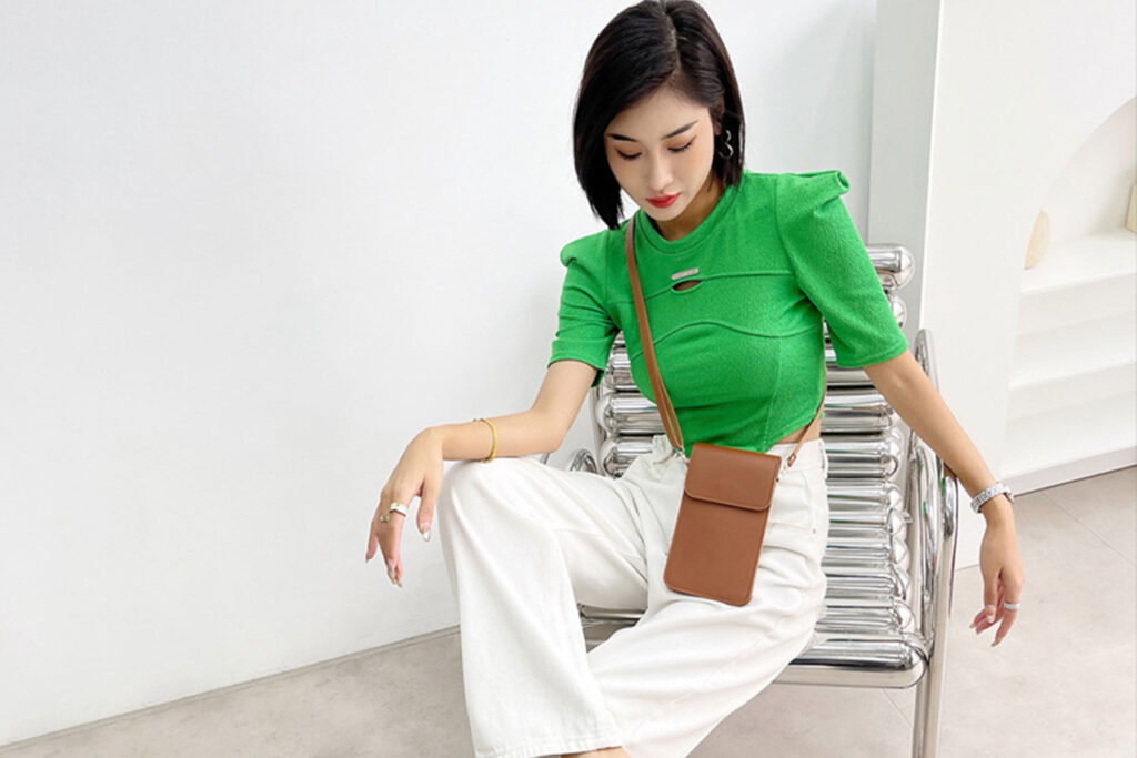 オリジナルスマホポーチOEM製作|アロイズデザイン